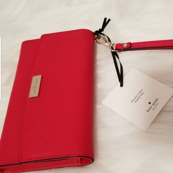 Kate Spade Laurel Way iPhone Wristlet - Picture 2 of 14